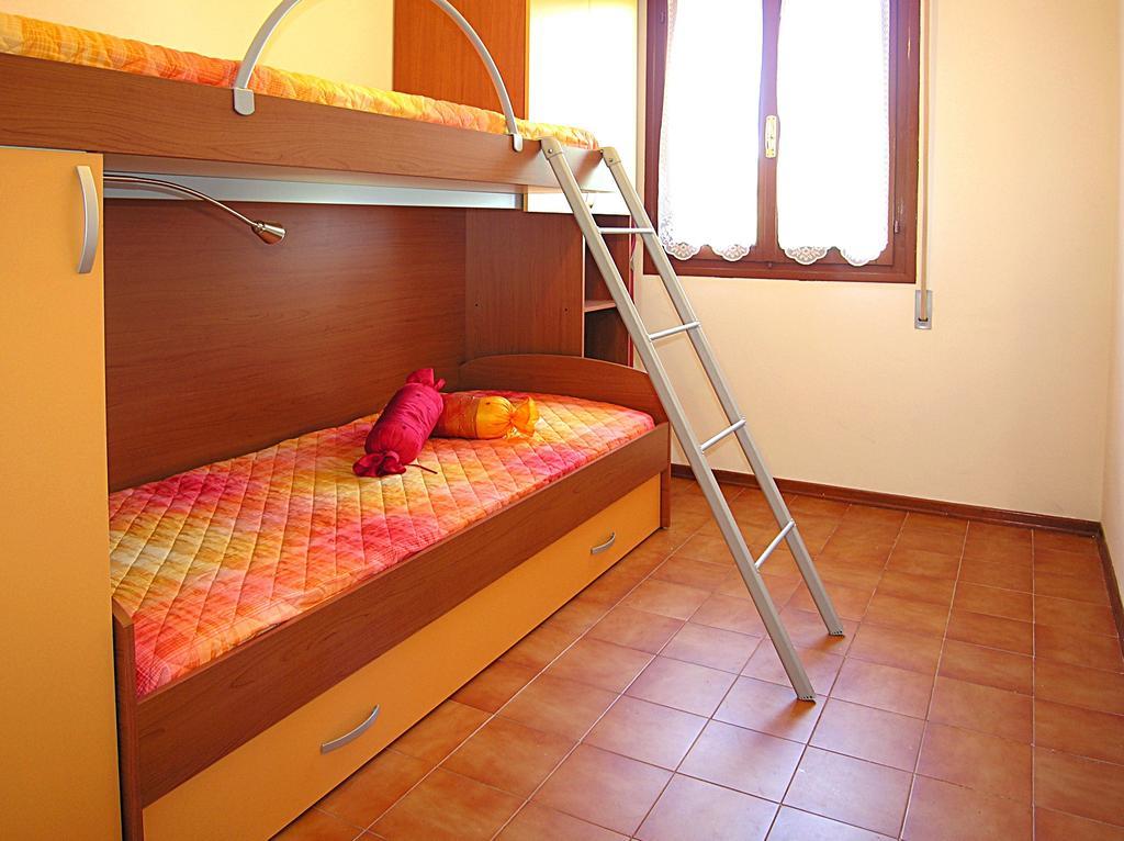 Appartamenti Lira Bibione Ruang foto