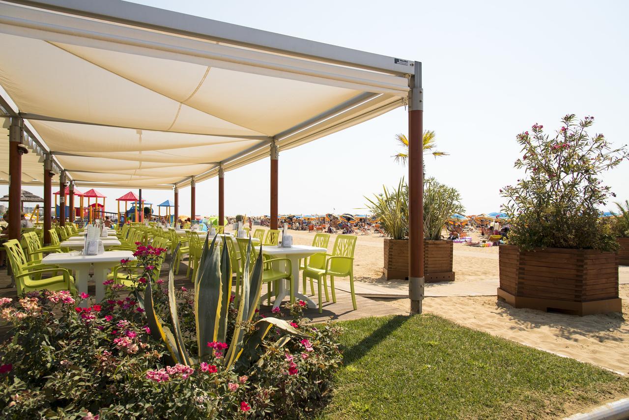 Appartamenti Lira Bibione Bagian luar foto