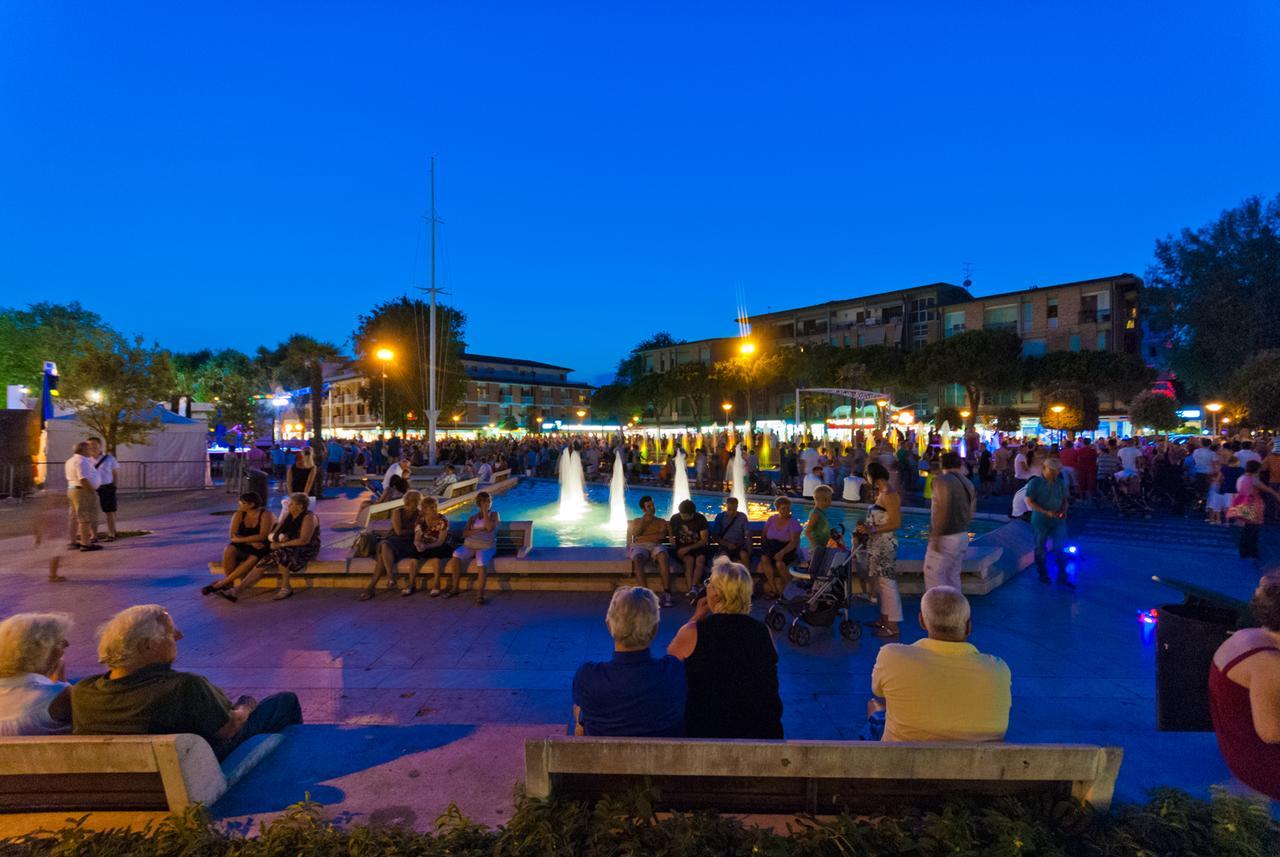 Appartamenti Lira Bibione Bagian luar foto